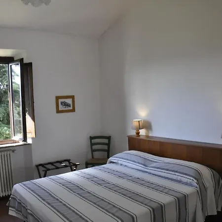 Gospodarstwo agroturystyczne La Colombera In Toscana *